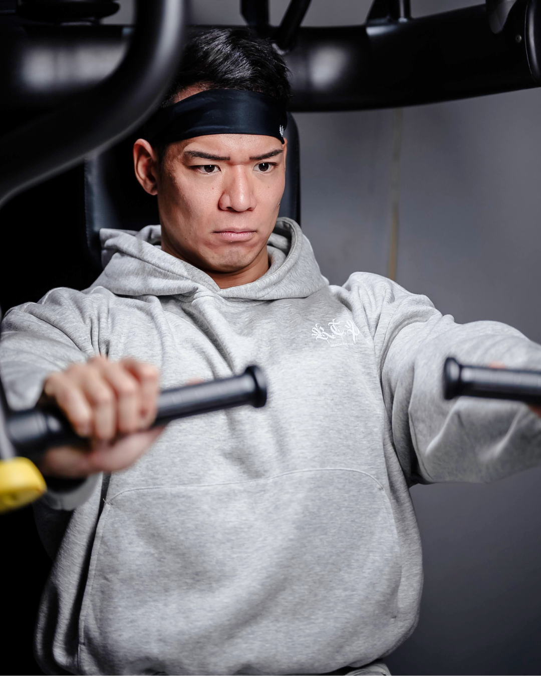 【筋温保持】R.T.P. Warm-Up Hoodie