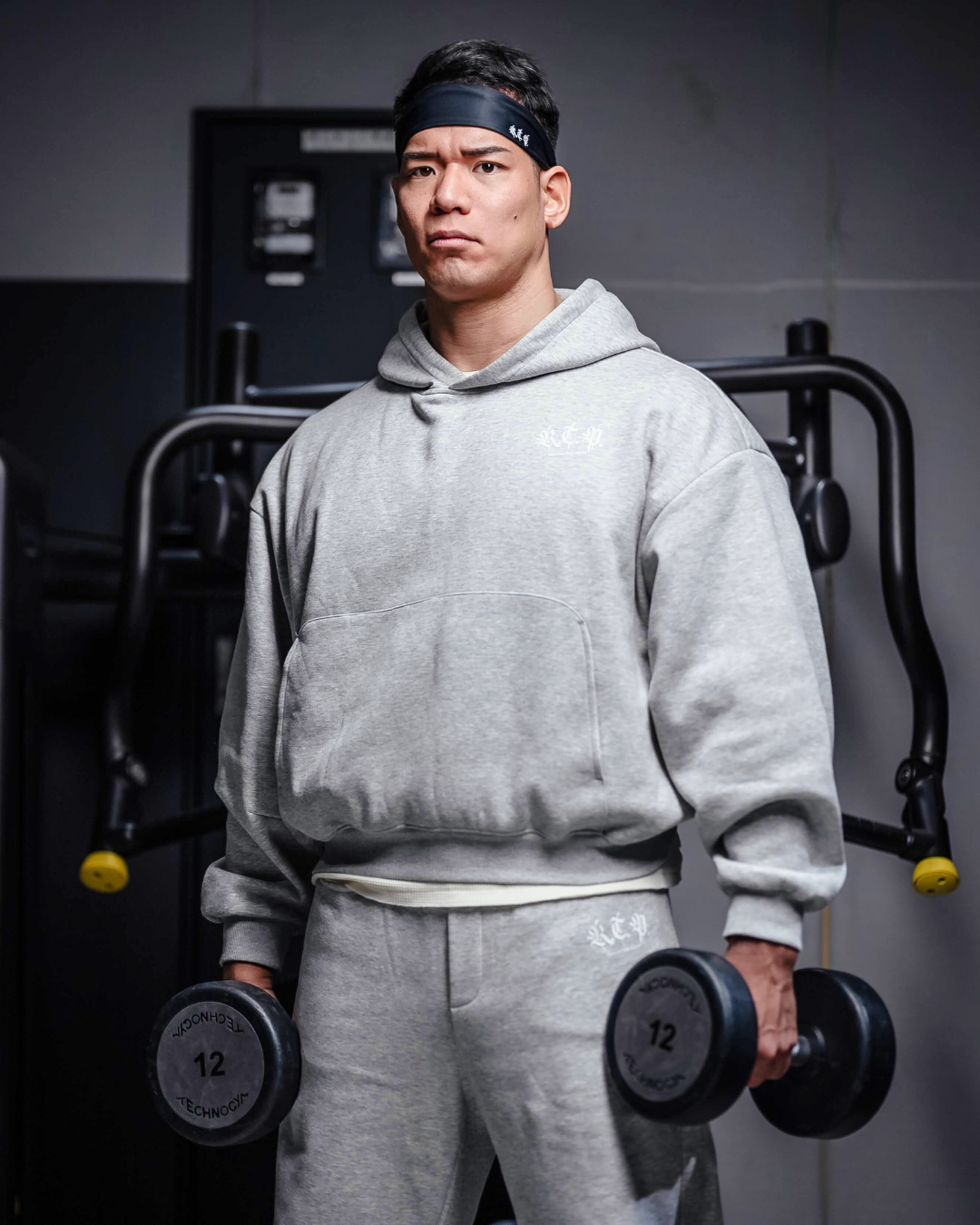 【筋温保持】R.T.P. Warm-Up Hoodie